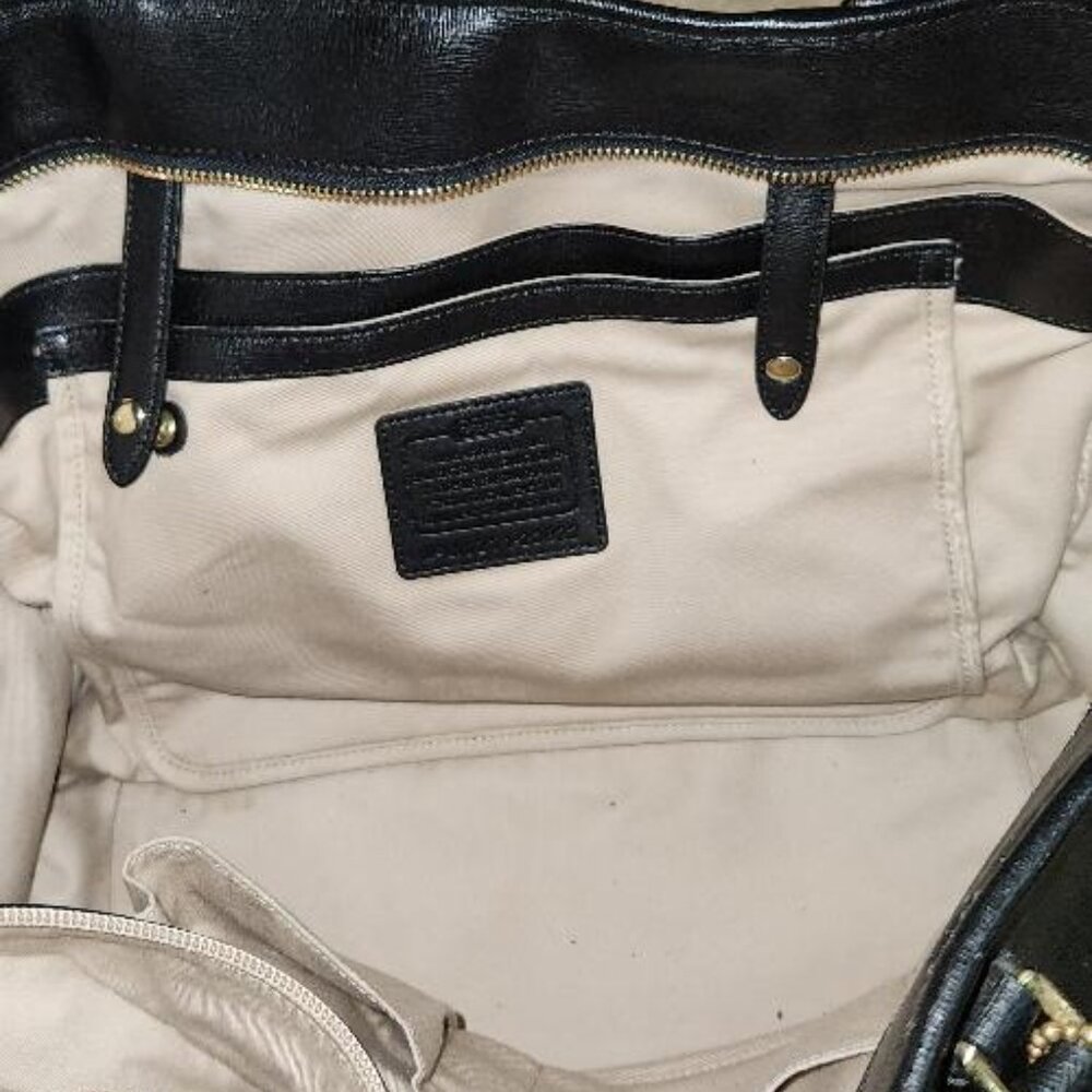 Coach Black Leather City Tote - Picture 8 of 10